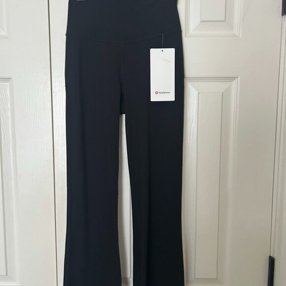 NWT Lululemon Groove Nulu Super-High-Rise Flared Pant Regular - Picture 1 of 4